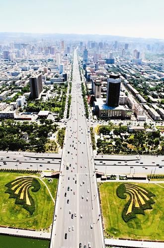 中国是四大文明古国之一,有着礼仪之邦的美誉