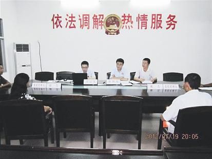 离婚案中第二次起诉离婚,法庭开庭半年后不但