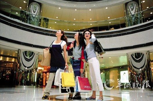 去香港旅游,买电话卡的话选哪个好?要能上网和