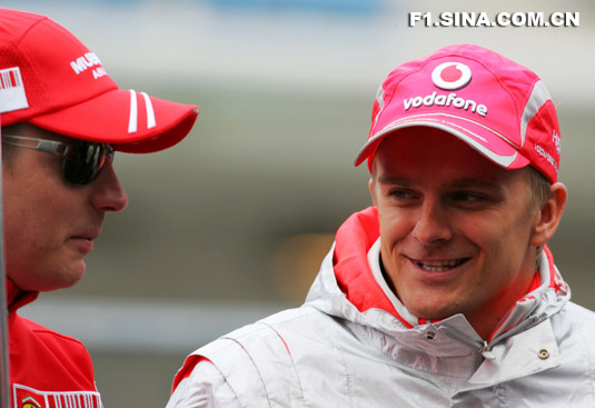 土耳其人,波兰人,芬兰人,西班牙人,希腊人的英语