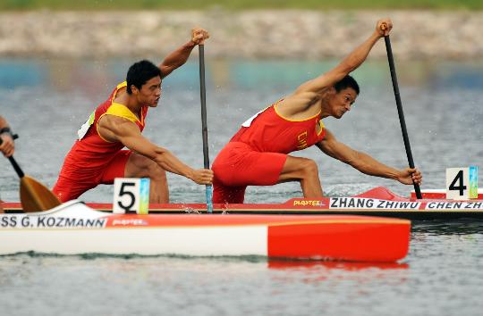 图文-男子双人划艇1000米半决赛 中国组合进决赛
