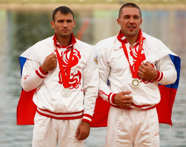 图文-男子双人划艇500米决赛 俄罗斯组合获银牌