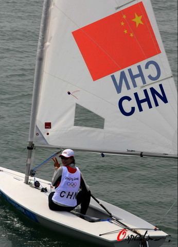 图文-中国帆船名将备战奥运会 08奥运中国号启程