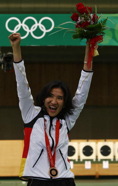 图文-女子25米运动手枪陈颖夺冠 蒙赫巴亚尔获铜