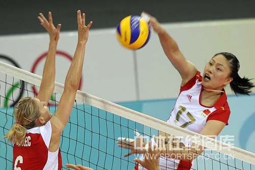 图文-[奥运会]中国女排3-1逆转波兰 扣球不含糊