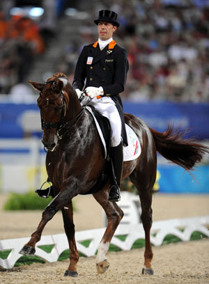 Dutch van Grunsven wins Olympic dressage gold