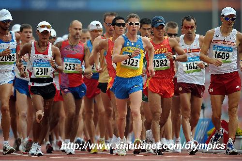 Photo: Beijing Olympic men's 50km walk underway 