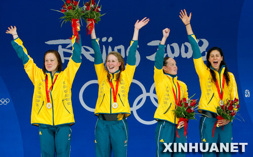 Natación (F): Australia gana oro en relevo de 4x200m libres con nuevo récord mundial  