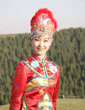 祝福北京锡伯族候选人 坚强自信的小舞蹈家永
