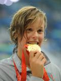图文-女子200米自由泳决赛 感受金牌带来的喜悦