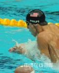 图文-菲尔普斯夺北京奥运第6金 入水姿势极佳