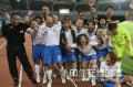 图文-[奥运]中国女足0-2日本 日本队庆祝胜利