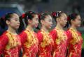 图文-中国队参加女子体操资格赛 中国队5朵小花