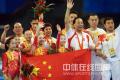 图文-中国体操首夺奥运女团冠军 中国队完美发挥