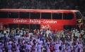图文-奥运闭幕式的“伦敦8分钟” 表演颇具创意