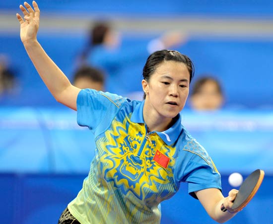 图文-[乒乓球]女团首轮中国队取胜 王楠轻松接
