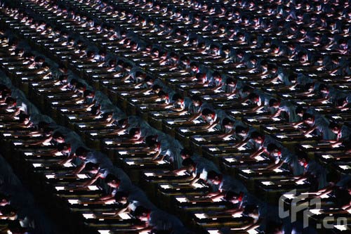 图文-第29届奥运会隆重开幕 声音和视觉的双重震撼