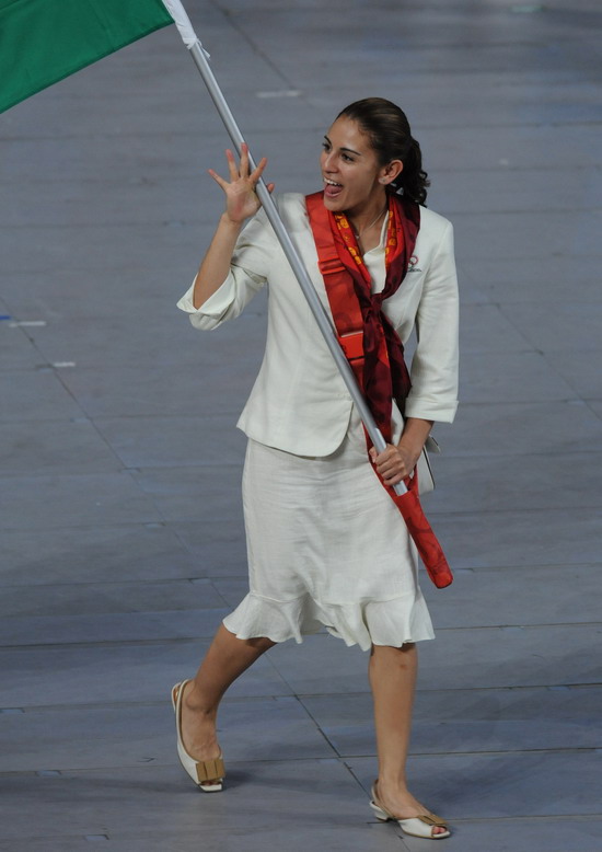 图文-奥运开幕式美女帅哥旗手 墨西哥埃斯皮诺萨