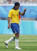 图文-奥运男足巴西1-0比利时 小罗怒目非常严厉