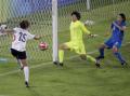 图文-女足三四名决赛德国VS日本 射门打入空门