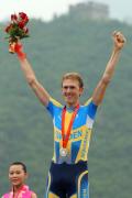 图文-自行车男子个人赛瑞士选手夺金 银牌也不错