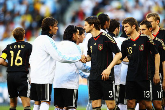 图文-[1\/4决赛]德国VS阿根廷 握手之后是对手_