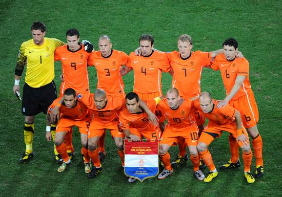 图文-[决赛]荷兰0-1西班牙 荷兰队首发_图片新