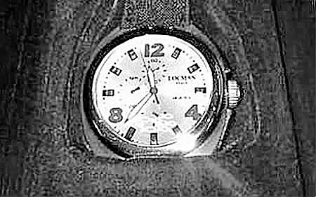 英国前首相夫人开网店贱卖意总理所赠名表