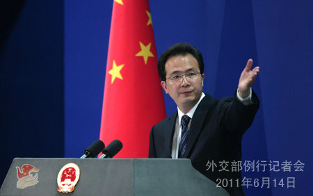 答问现场。图据外交部网站 答问现场。图据外交部网站