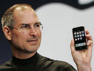 2007年，iPhone横空出世