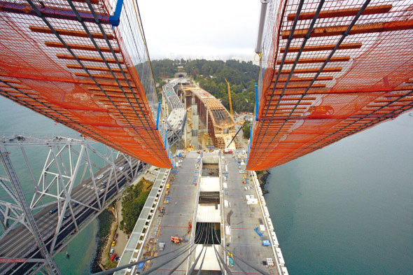 旧金山-奥克兰海湾大桥 防震吊桥