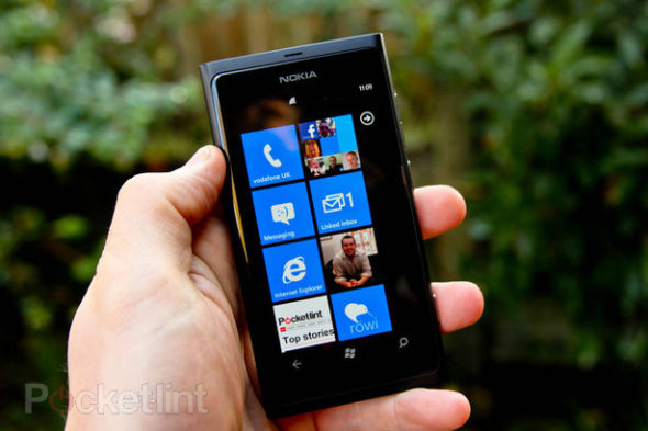诺基亚Lumia手机喜忧参半 计划大幅降价