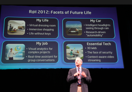 Ӣ�ض���ϯ�����ټ�˹͡��������(Justin Rattner)��Ӣ�ض��о���2012�´�