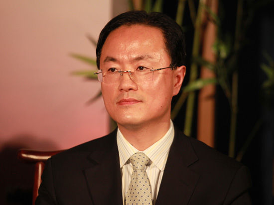 摩根士丹利亚洲董事总经理季卫东口述,互联网行业在中国还将是增长最快的行业。但在任何细分领域都竞争激烈的情况下,如何找到相对较好创业方向?选对池塘、关注商业模式、保持核心竞争力。 摩根士丹利亚洲董事总经理季卫东口述,互联网行业在中国还将是增长最快的行业。但在任何细分领域都竞争激烈的情况下,如何找到相对较好创业方向?选对池塘、关注商业模式、保持核心竞争力。