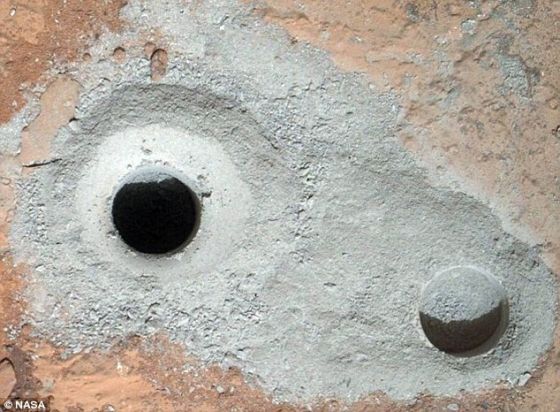 �����桱��2��8�����һ��С�ף���2.5Ӣ�磨Լ��6���ף����Աߵ�С�ױȽ�ǳ���ǡ����桱�Ų�����ͷʱ���