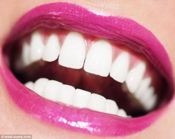 科学家说，用这个方法可制造经生物工程改造的牙蕾。先在试管中培养，然后植入失去牙齿患者的颚骨中，最后形成功能齐全的牙齿。