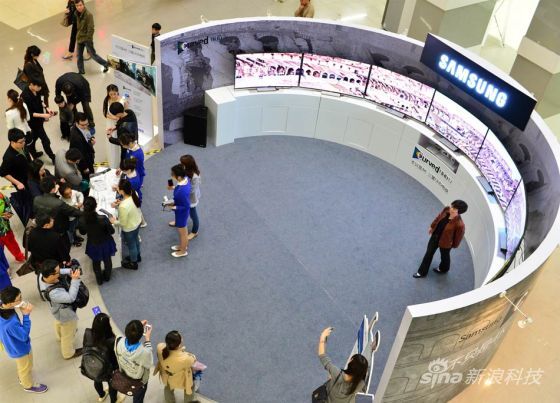 三星曲面电视巡演启动:七连屏展示UHD体验|三