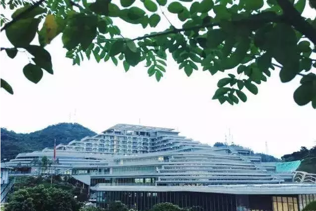 �ҹ��׸����һ����λ�����ڴ�������������