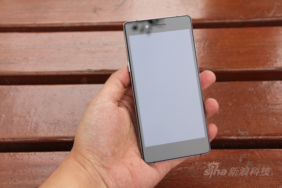 鏡頭升級支援4G雙鏡面OPPOR1S評測
