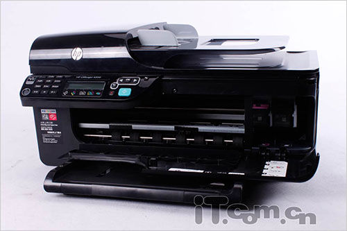 hp officejet 4500"全能版"的进纸盒容量为100页,容量较小.