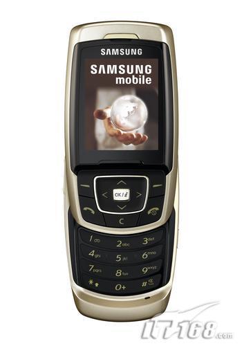 纤薄新势力三星200万像素滑盖E838亮相