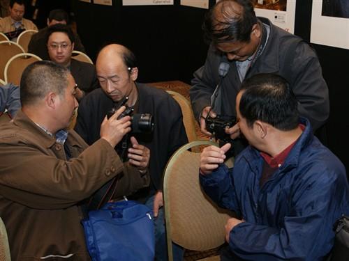 ����Ѳչ��4�֦���Ӱ����:����վ����