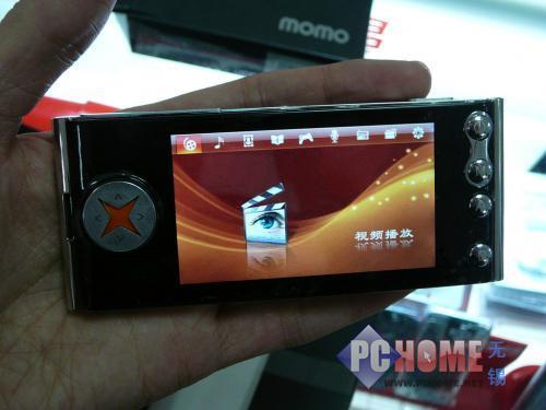 �䱸3Ӣ�����Ŧ��MOMOX3�Ϲ�����