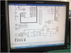 ��ý�����Ħ��UIQ���ܻ����»�Z8����(6)