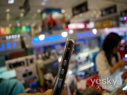 VX989+