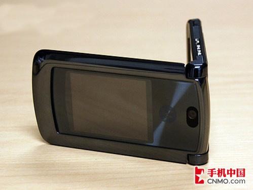 再掀降价潮摩托镜面翻盖智能V8售2598
