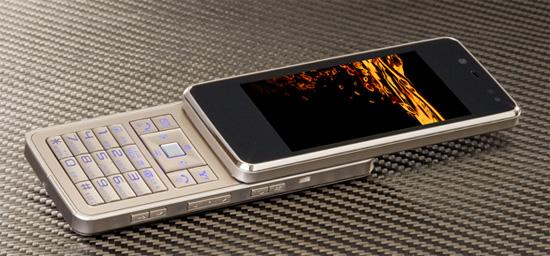 �Կ�iPhone���մ��������ֻ�921SH����