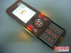 粉红诱惑索尼爱立信W580c粉色版上市