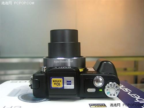 10倍长焦发威索尼H3售价1950元送1G卡