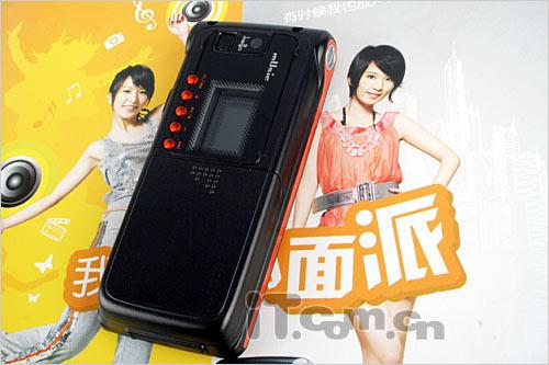 反正精彩英华达双面音乐达人A136评测(2)